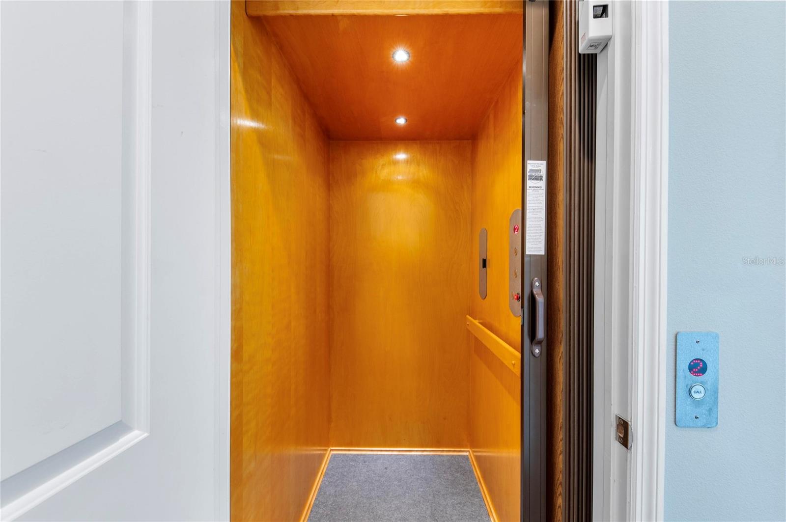 HARBOUR ISLE - EDGEWATER WALK - Residential