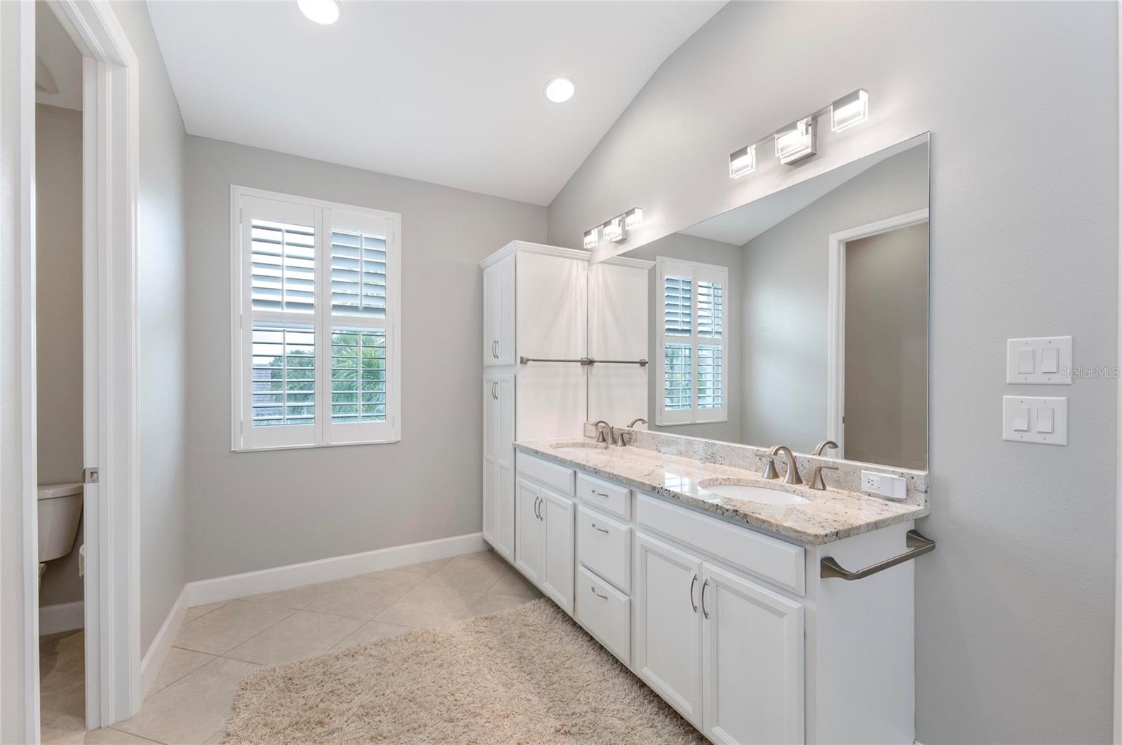 HARBOUR ISLE - EDGEWATER WALK - Residential