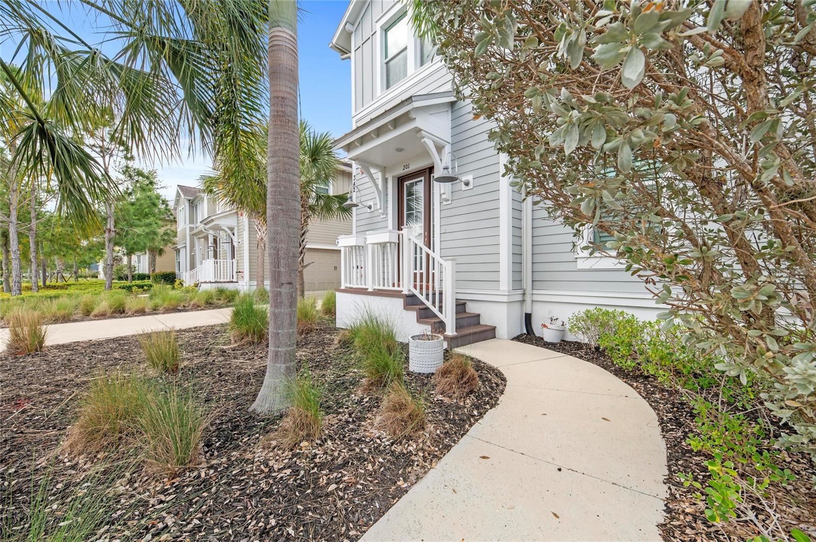 HARBOUR ISLE - EDGEWATER WALK - Residential