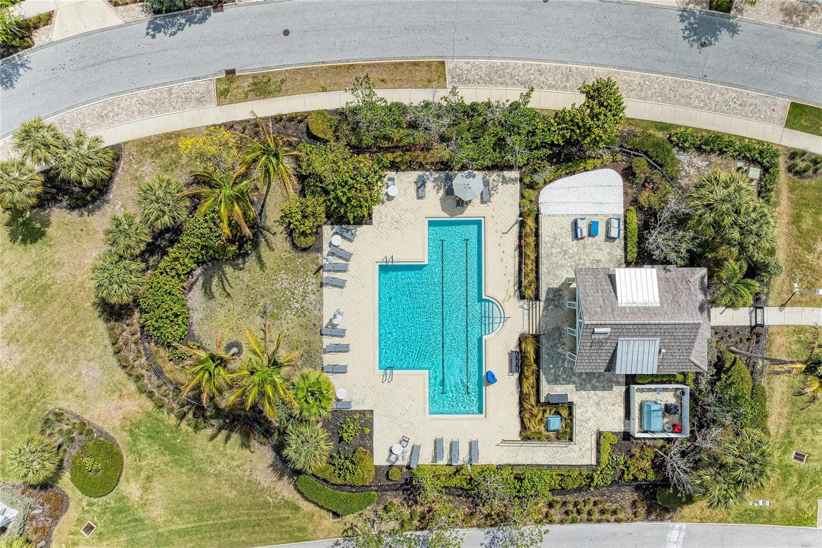 HARBOUR ISLE - EDGEWATER WALK - Residential