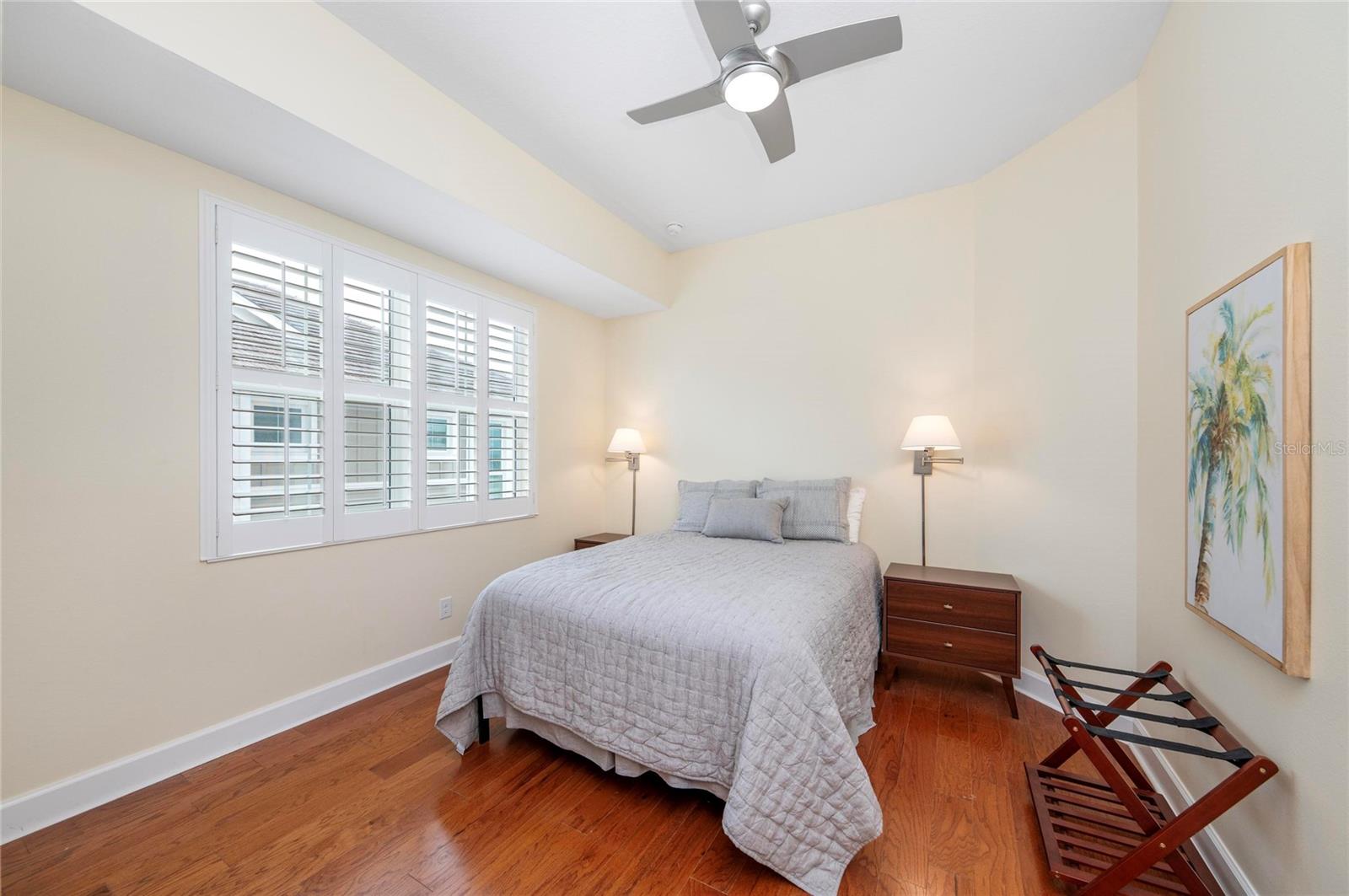 HARBOUR ISLE - EDGEWATER WALK - Residential