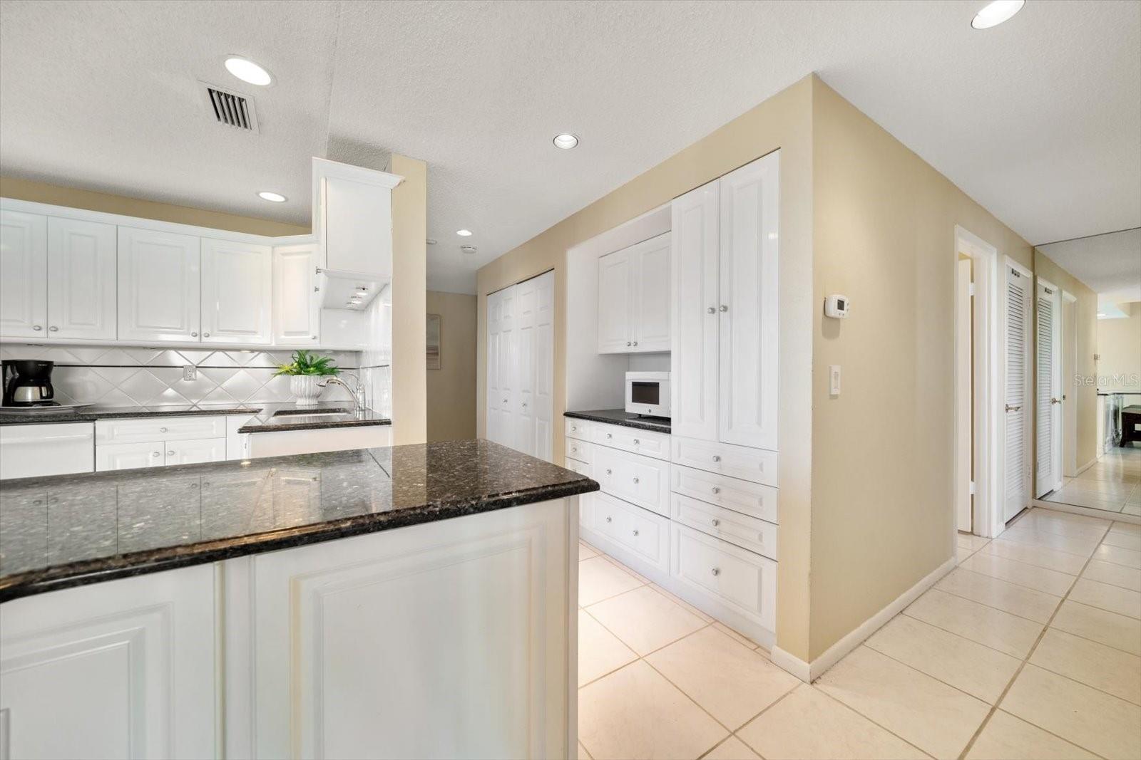 BELLEVIEW BILTMORE VILLAS S GARDEN 4 - Residential