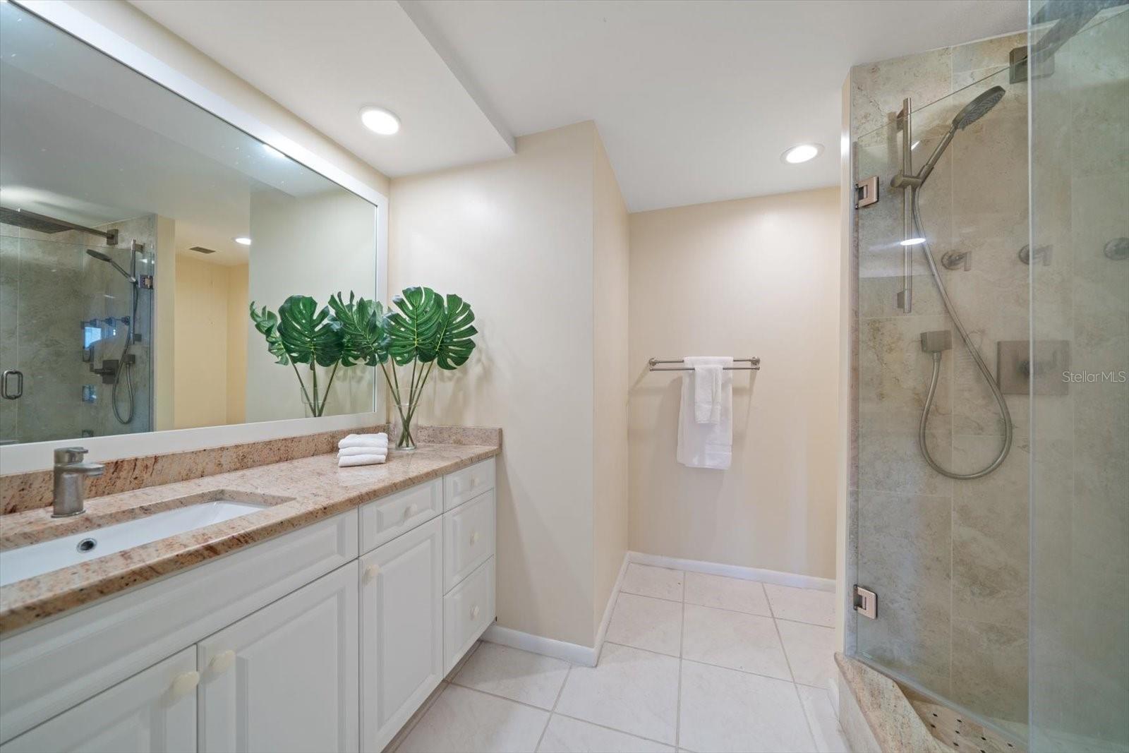 BELLEVIEW BILTMORE VILLAS S GARDEN 4 - Residential