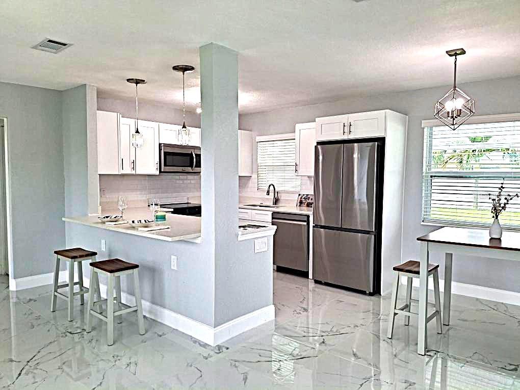 ST PETERSBURG BEACH NORTH UNIT 4 - Residential