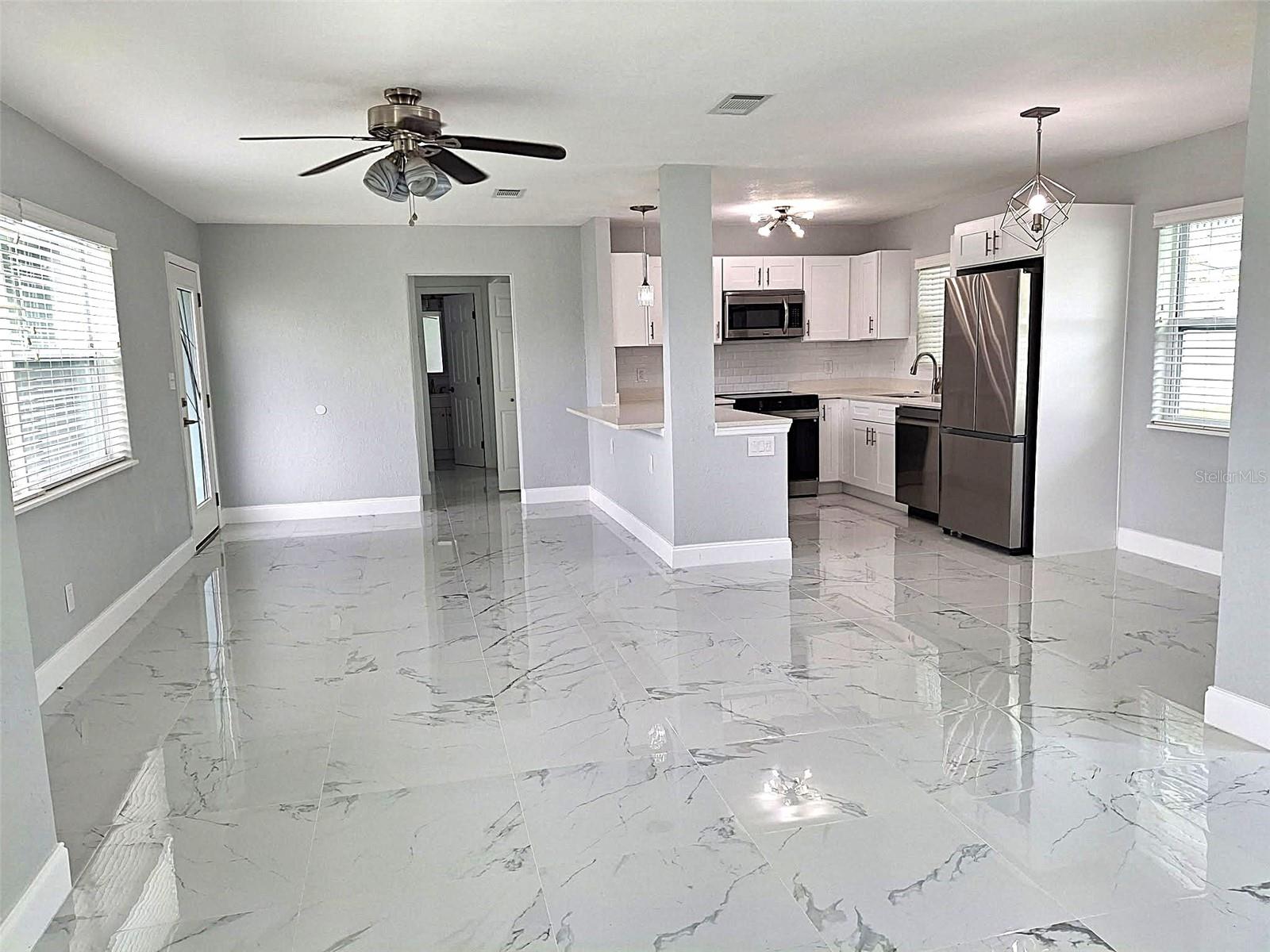 ST PETERSBURG BEACH NORTH UNIT 4 - Residential