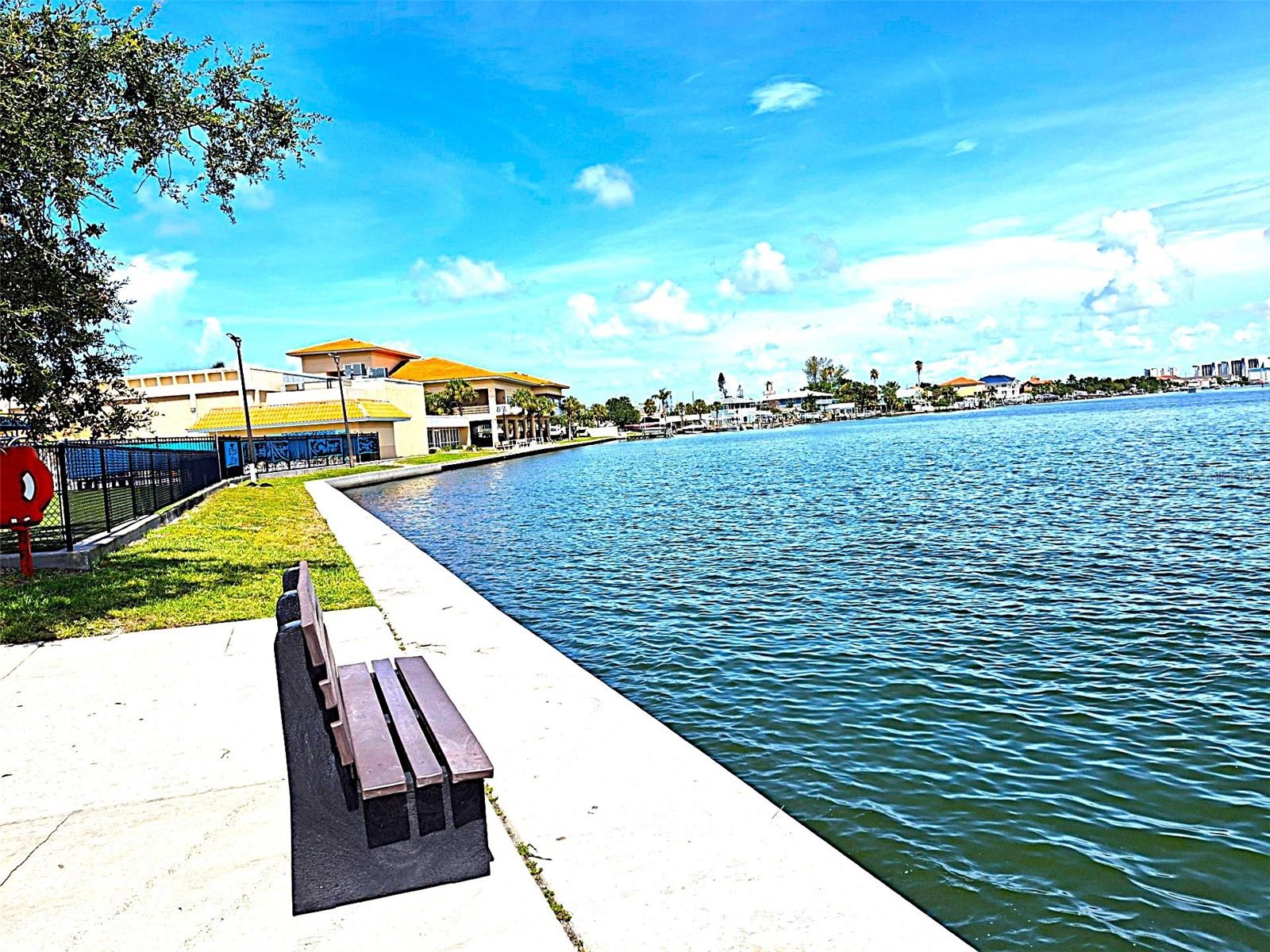 ST PETERSBURG BEACH NORTH UNIT 4 - Residential