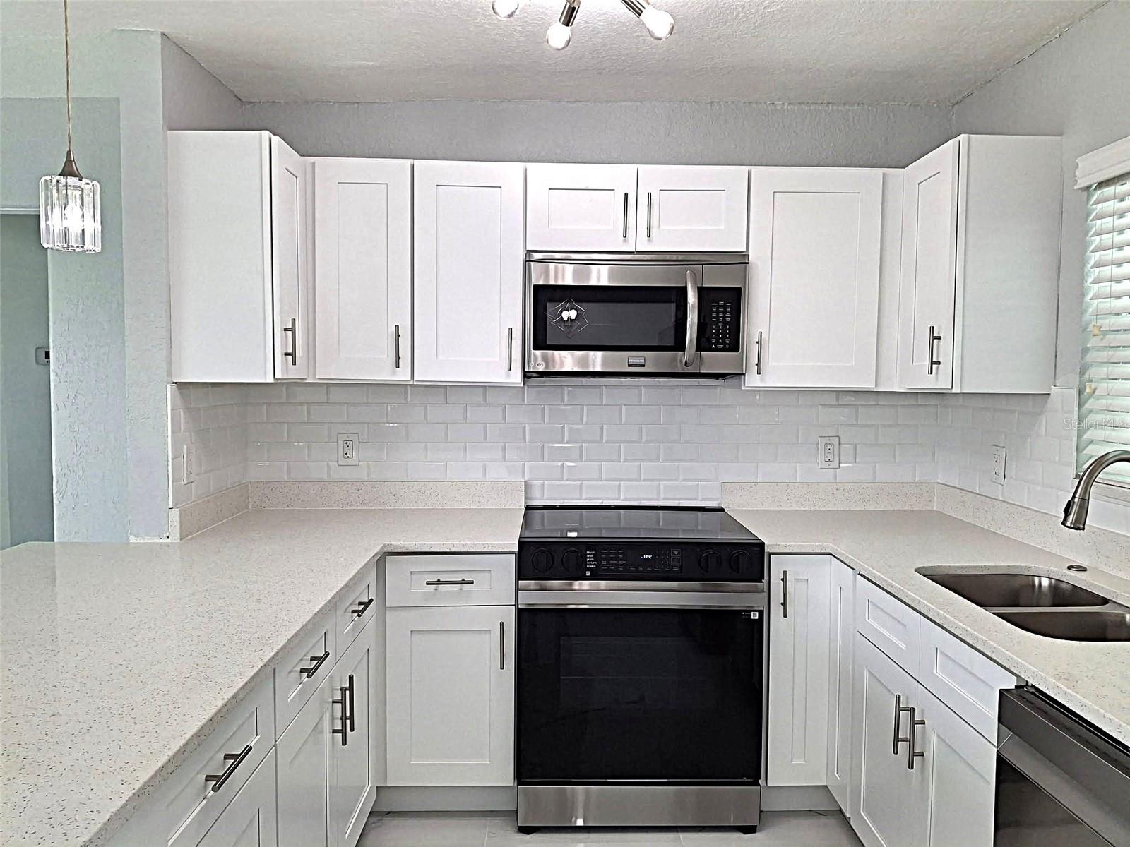 ST PETERSBURG BEACH NORTH UNIT 4 - Residential
