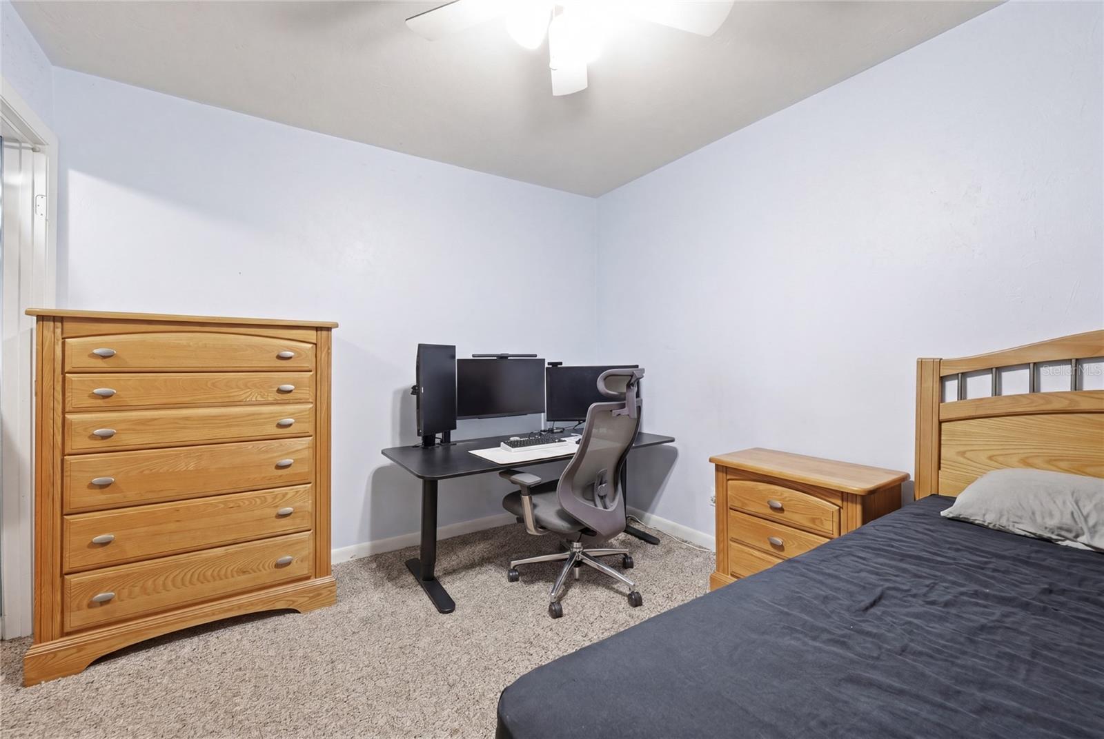 COUNTRYSIDE UNIVERSITY - Residential
