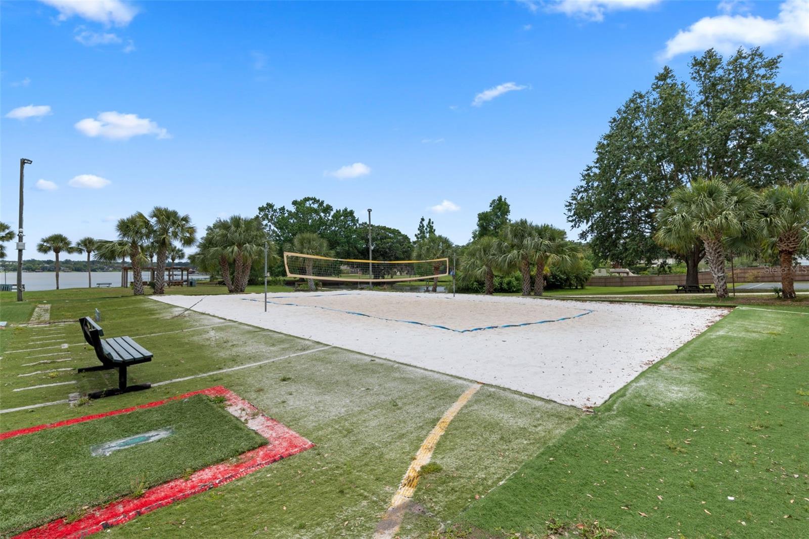 SPRING VALLEY CHASE - Residential