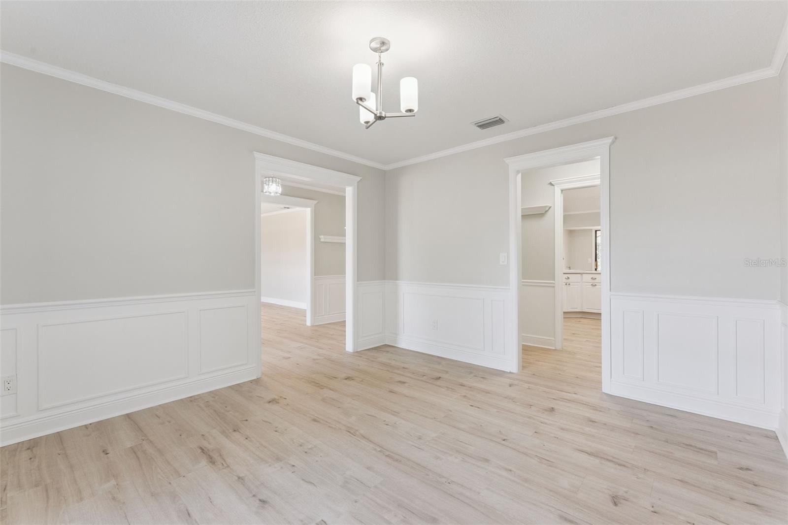 SPRING VALLEY CHASE - Residential