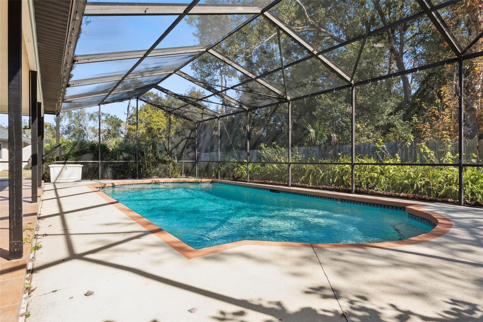 SPRING VALLEY CHASE - Residential