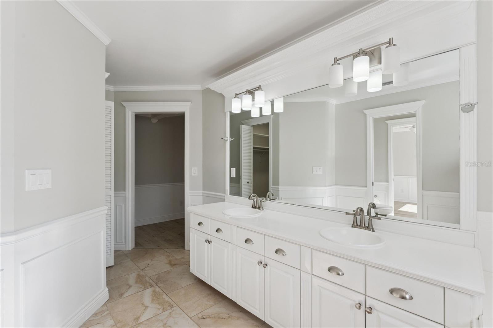 SPRING VALLEY CHASE - Residential