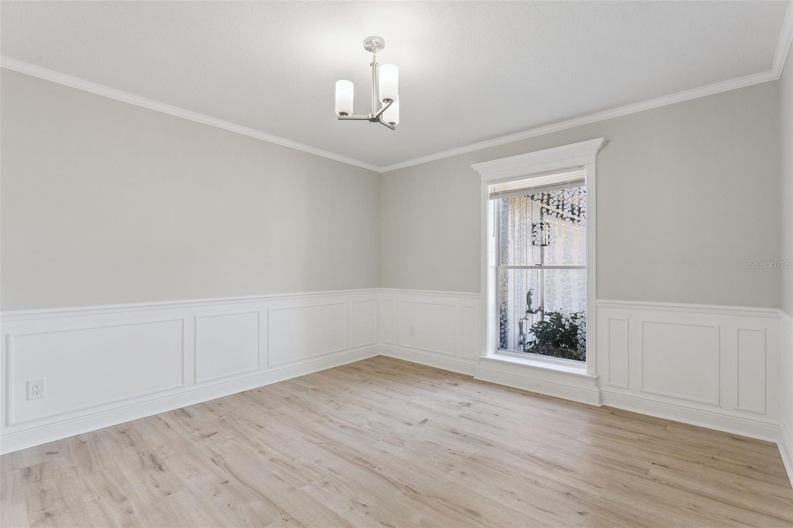 SPRING VALLEY CHASE - Residential