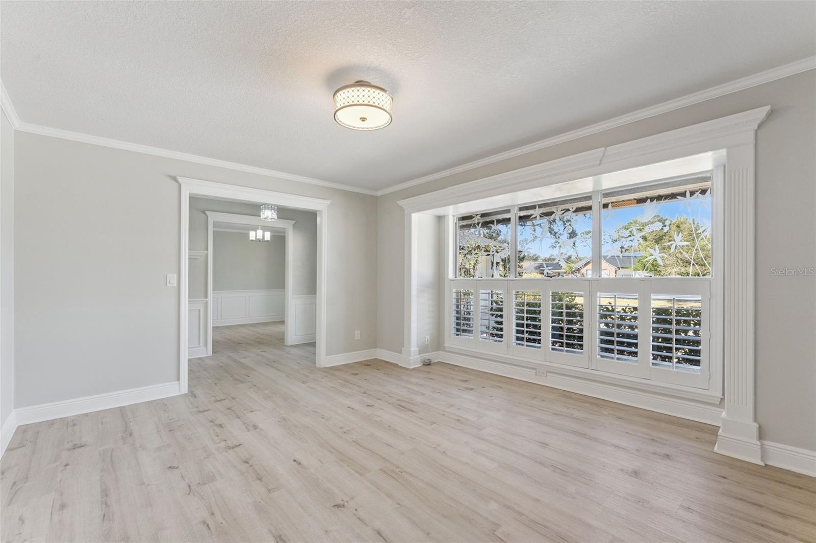 SPRING VALLEY CHASE - Residential