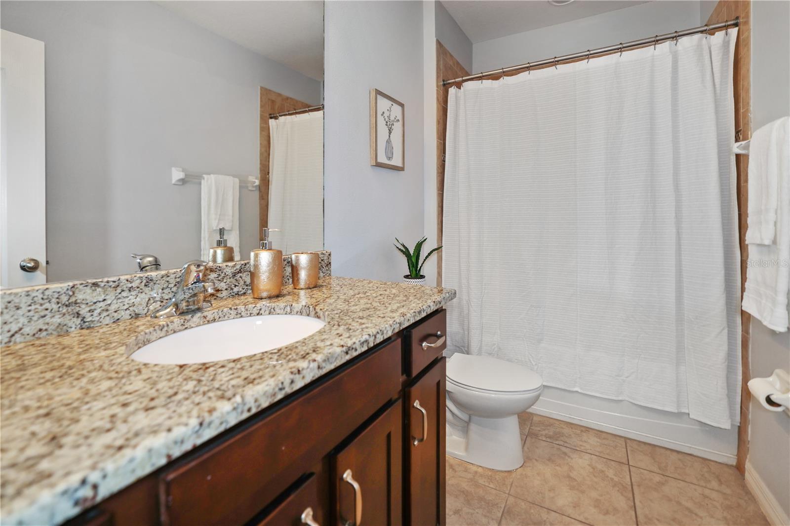 CREEKS OF CITRUS PARK - Residential Lease