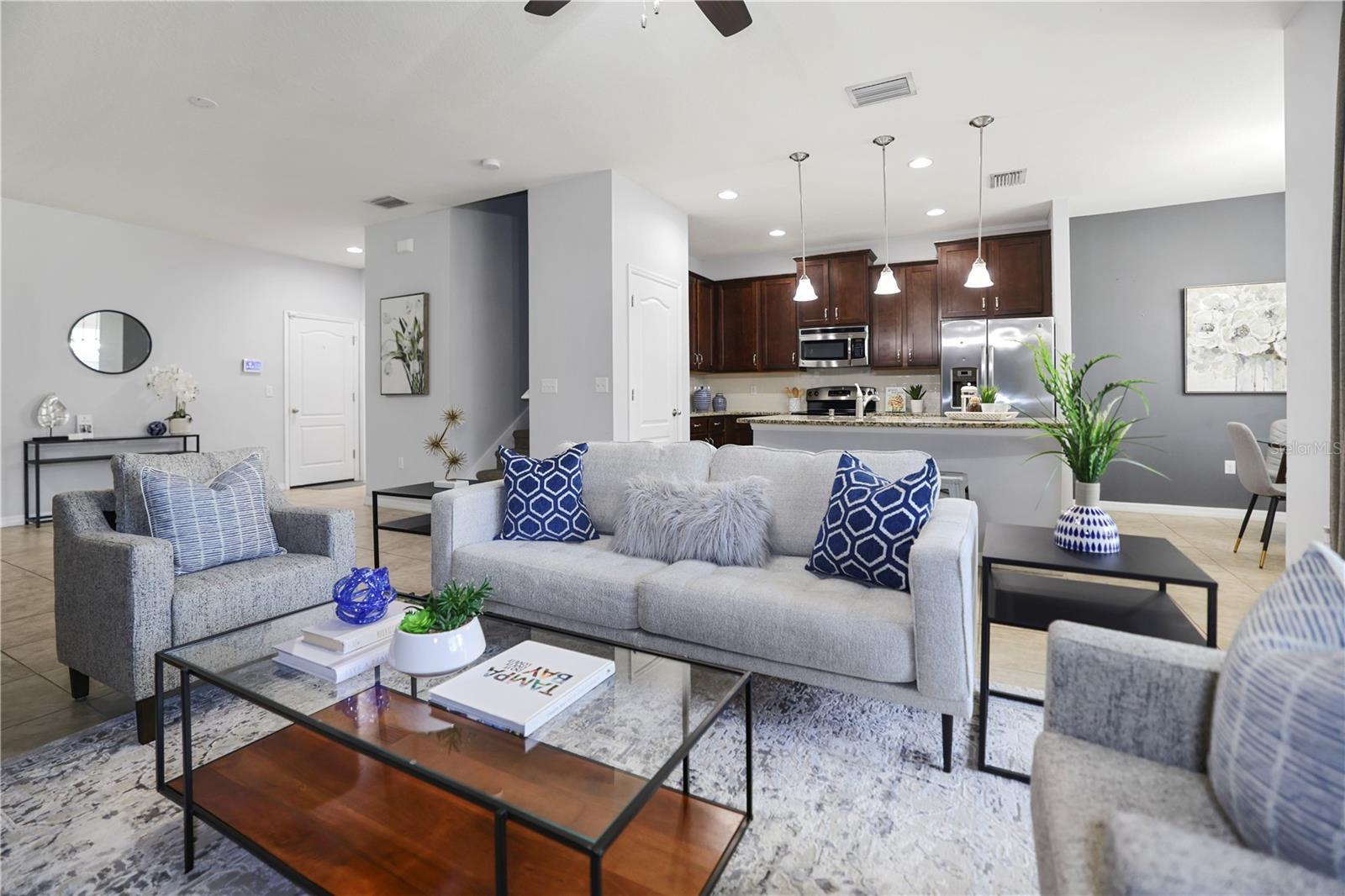 CREEKS OF CITRUS PARK - Residential Lease