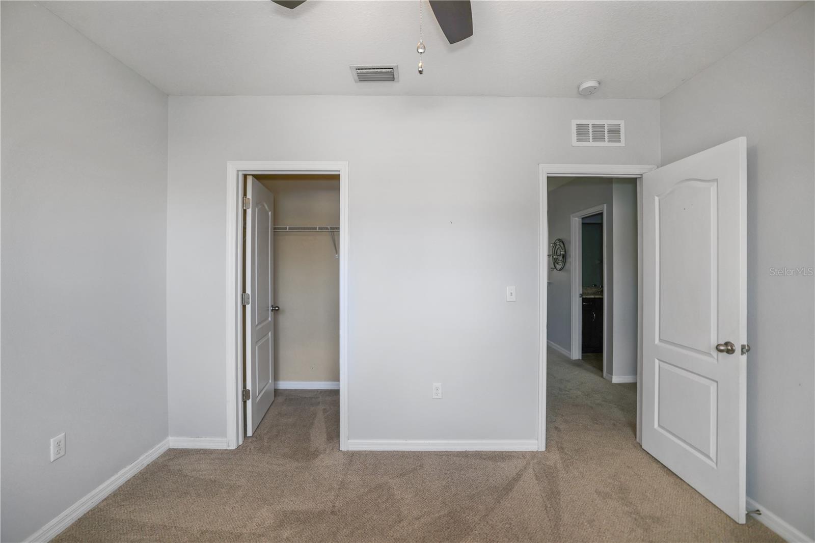 CREEKS OF CITRUS PARK - Residential Lease