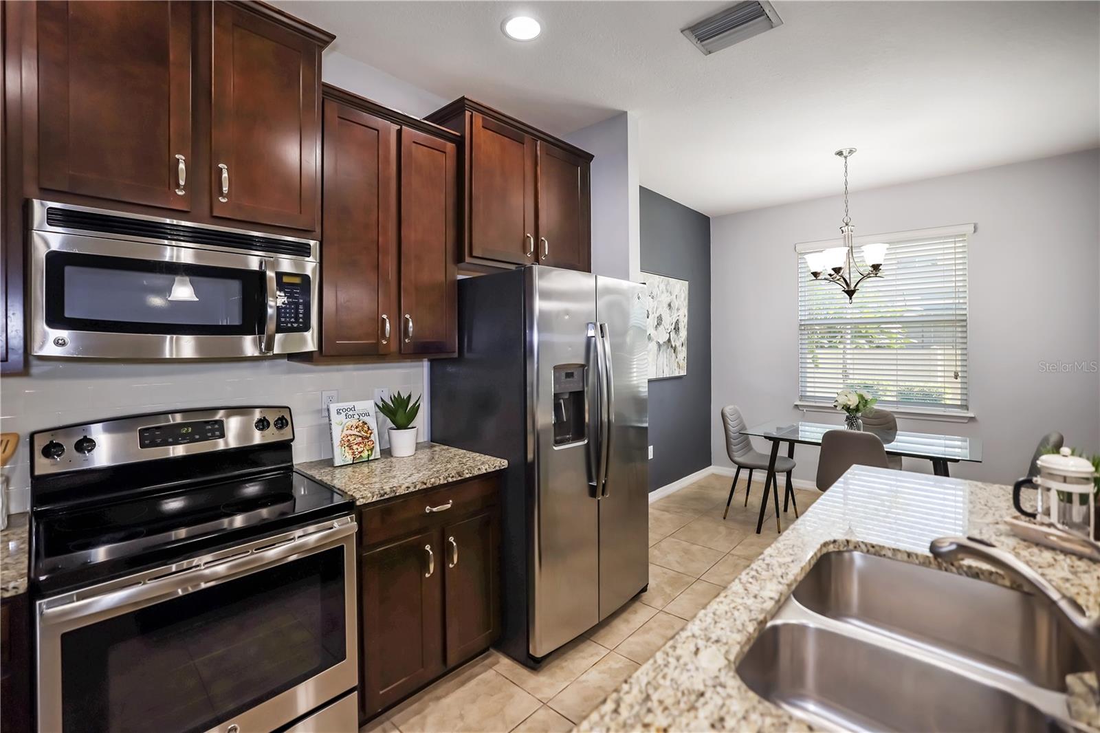 CREEKS OF CITRUS PARK - Residential Lease