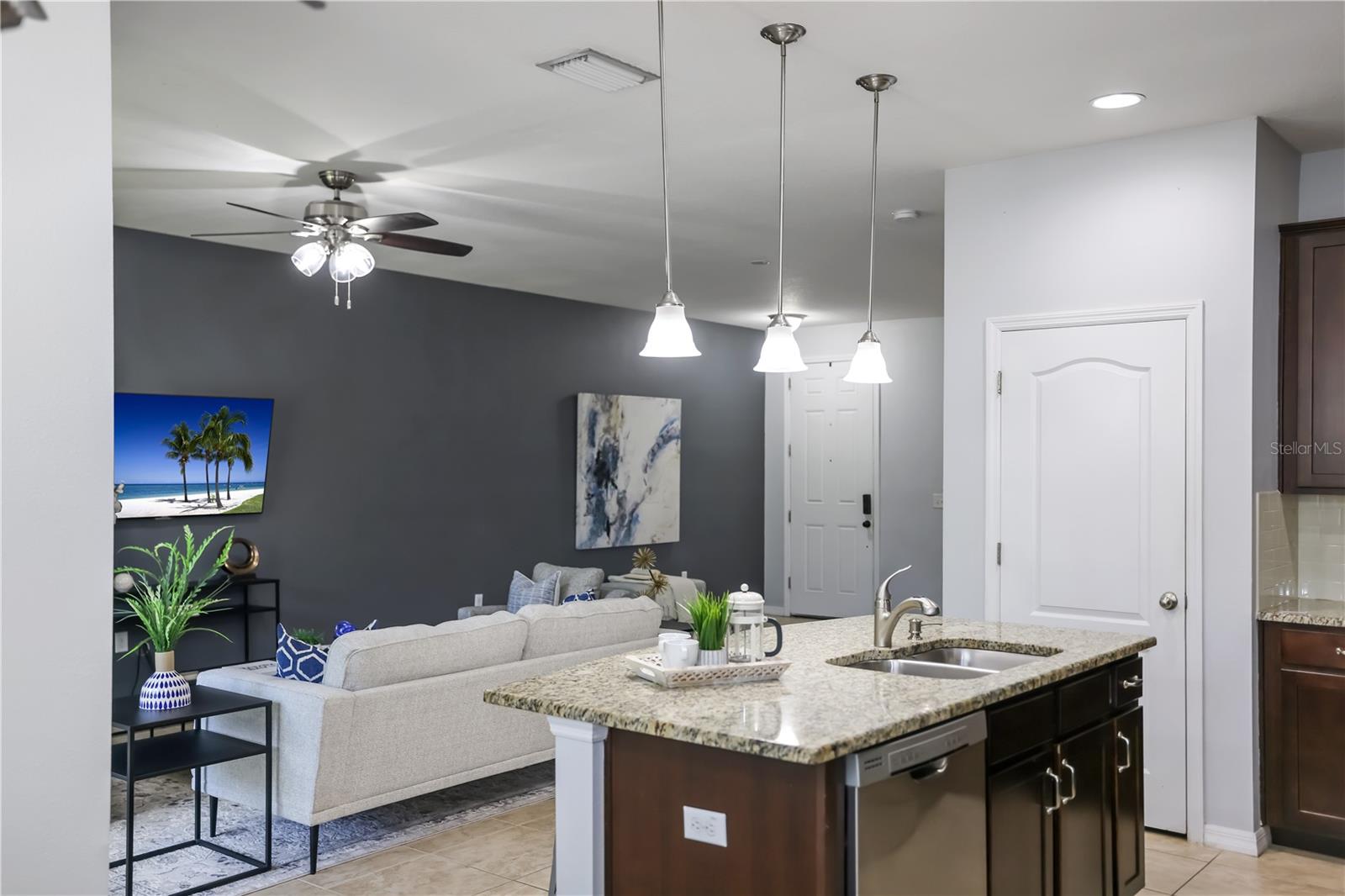 CREEKS OF CITRUS PARK - Residential Lease