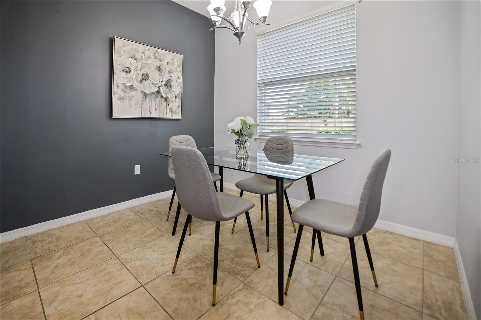 CREEKS OF CITRUS PARK - Residential Lease