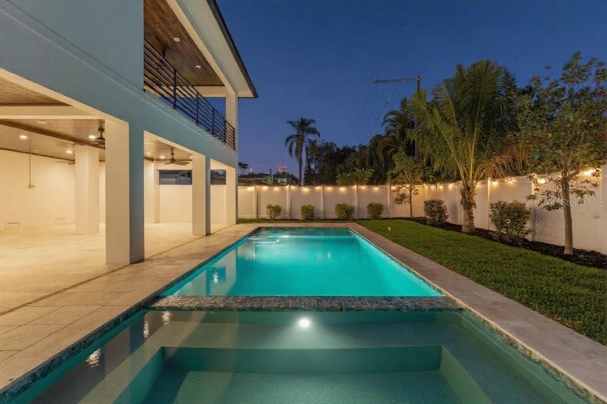 DAVIS ISLANDS PB10 PG52 TO 57 - Residential