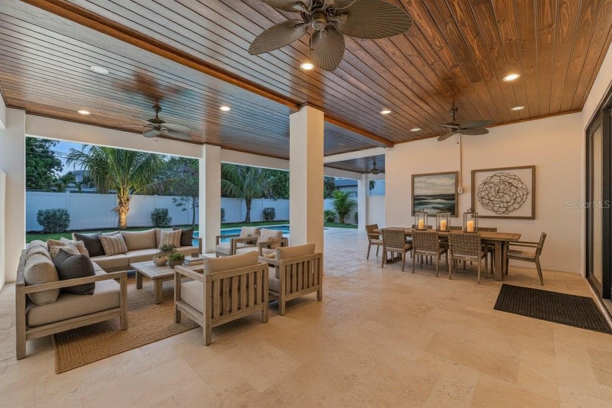 DAVIS ISLANDS PB10 PG52 TO 57 - Residential