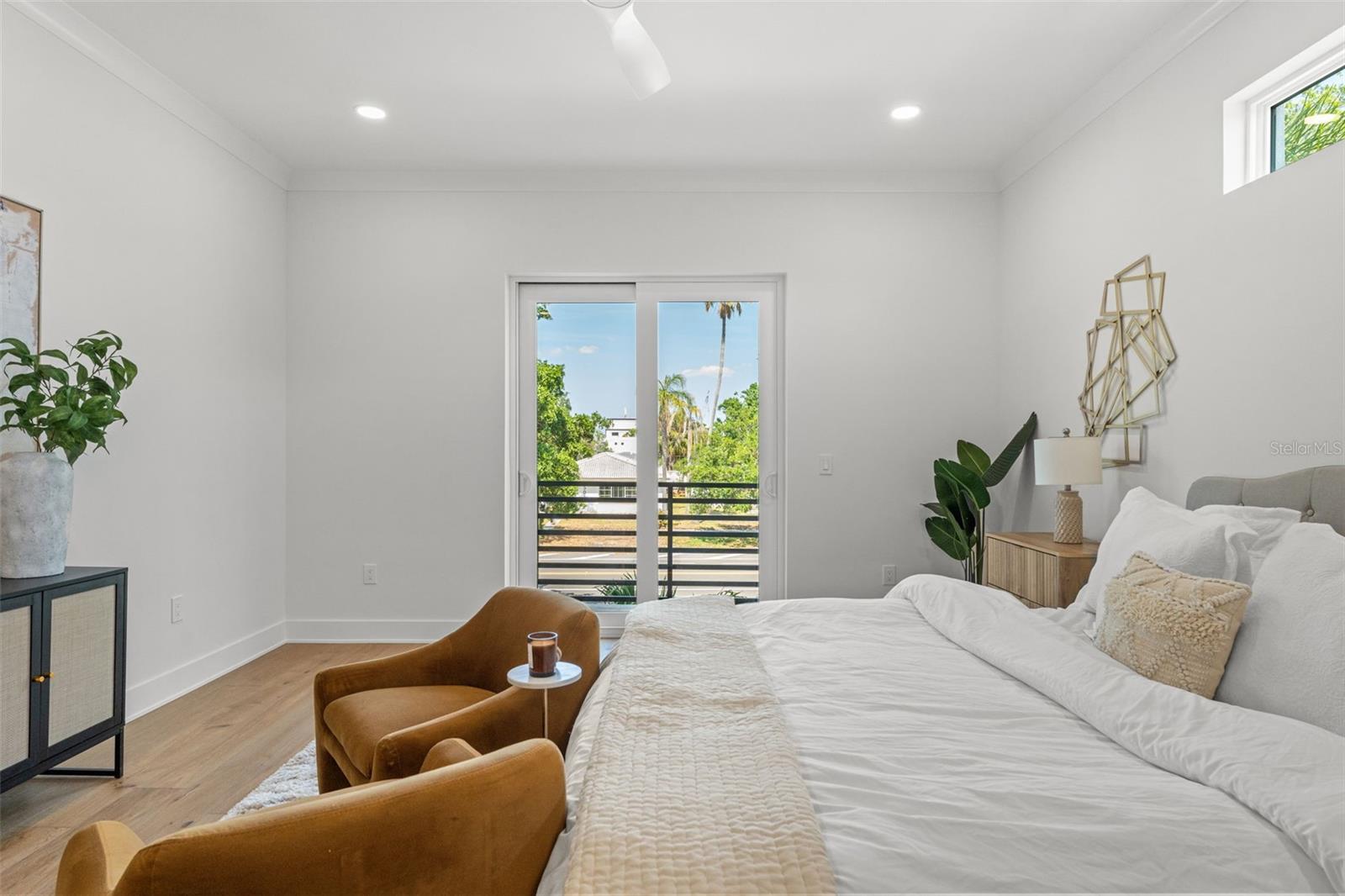 DAVIS ISLANDS PB10 PG52 TO 57 - Residential