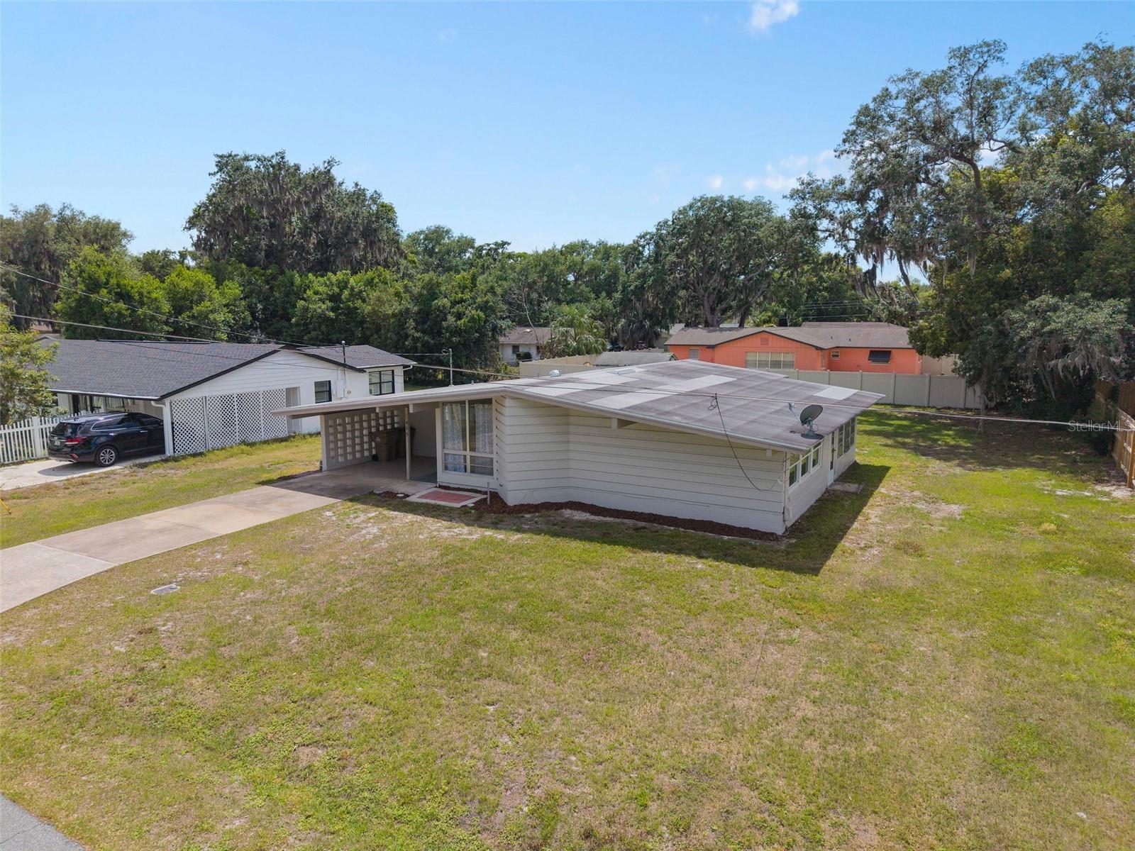 455 BELLE AYRE DRIVE