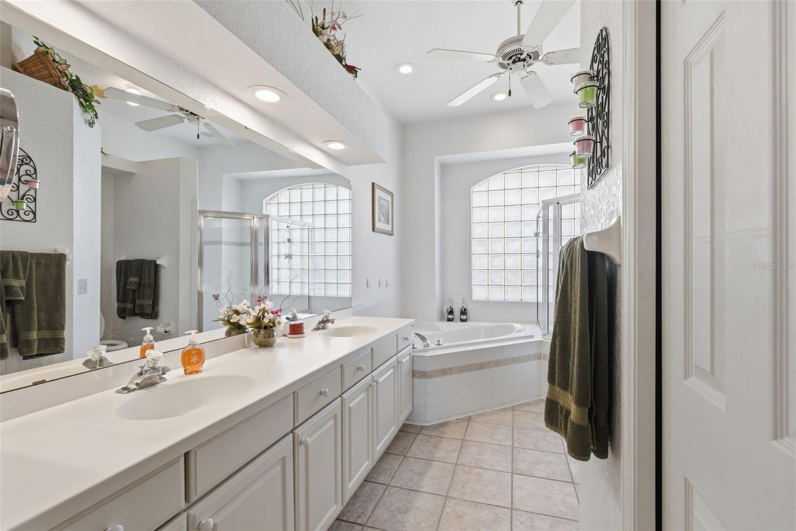 HUNTINGTON VILLAGE - Residential