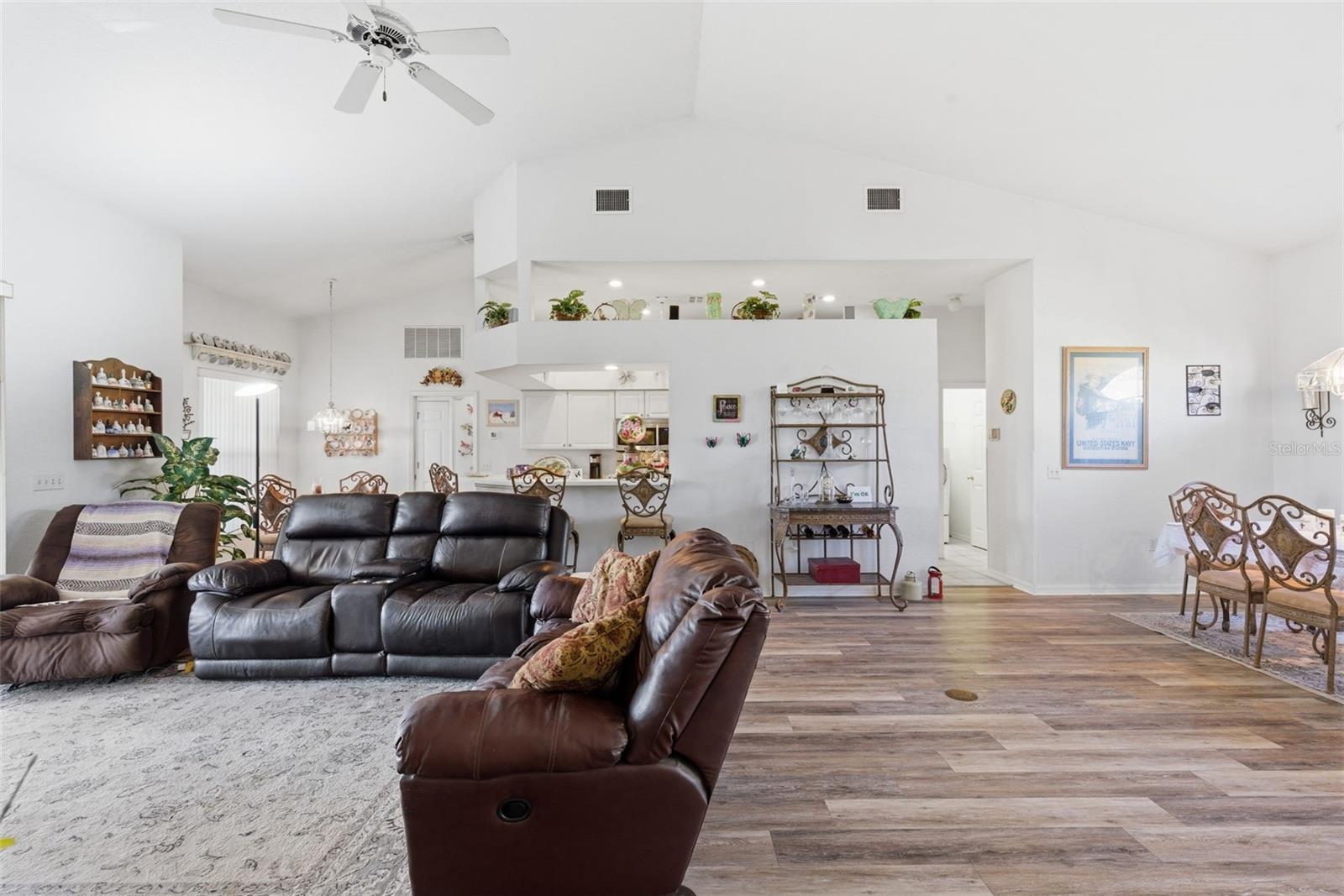 HUNTINGTON VILLAGE - Residential