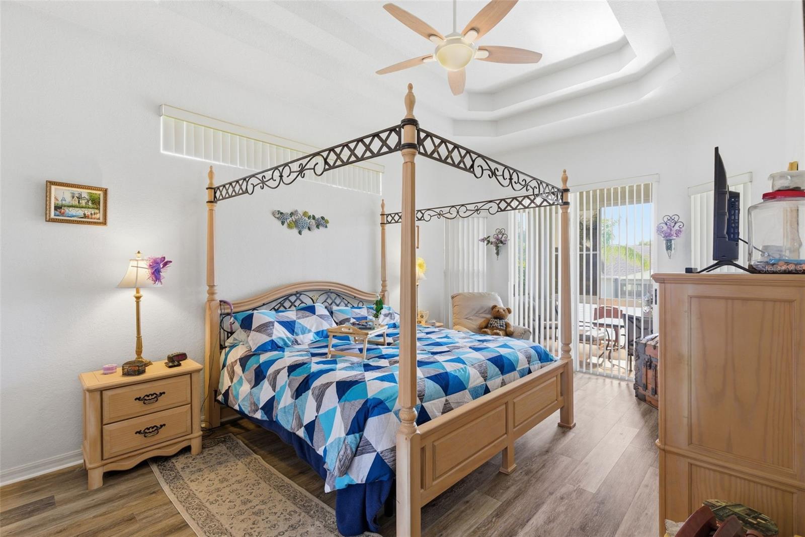 HUNTINGTON VILLAGE - Residential