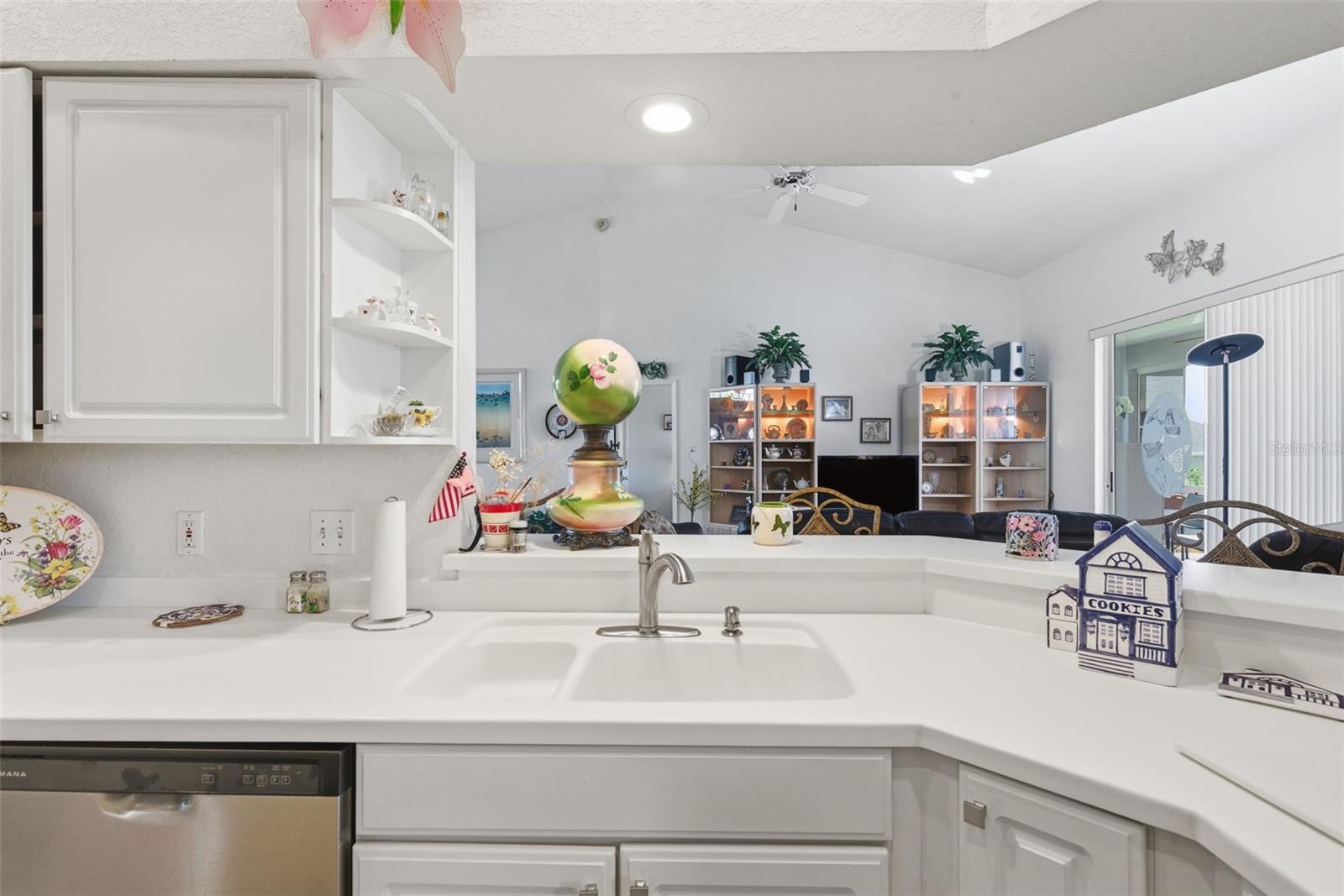 HUNTINGTON VILLAGE - Residential