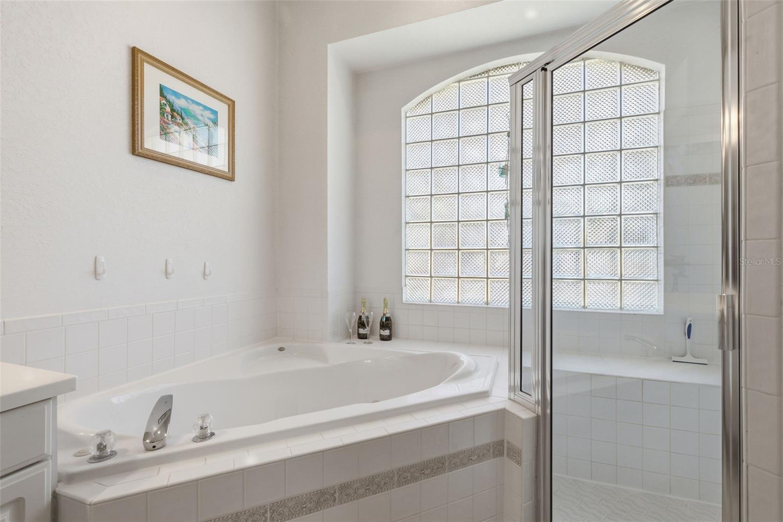 HUNTINGTON VILLAGE - Residential