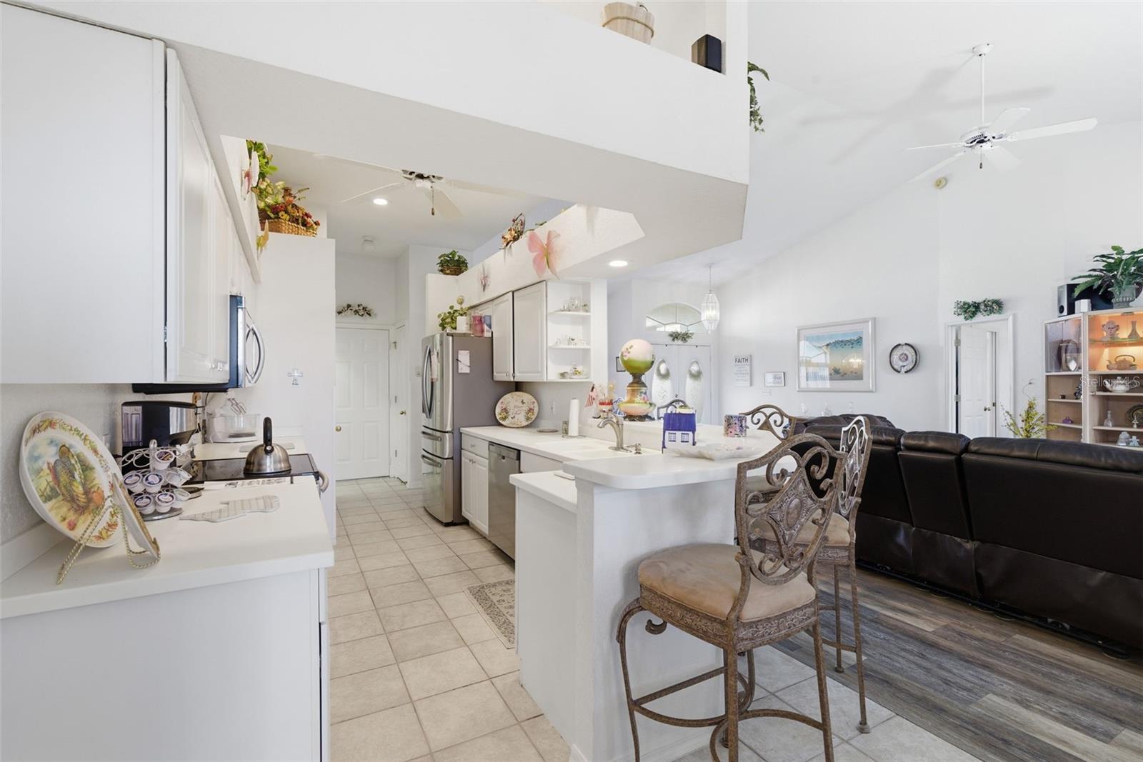 HUNTINGTON VILLAGE - Residential