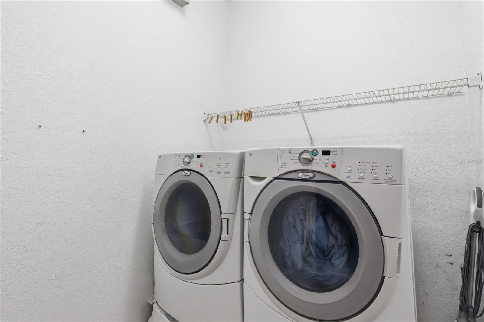 HUNTINGTON VILLAGE - Residential