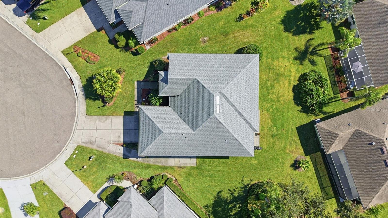 HUNTINGTON VILLAGE - Residential