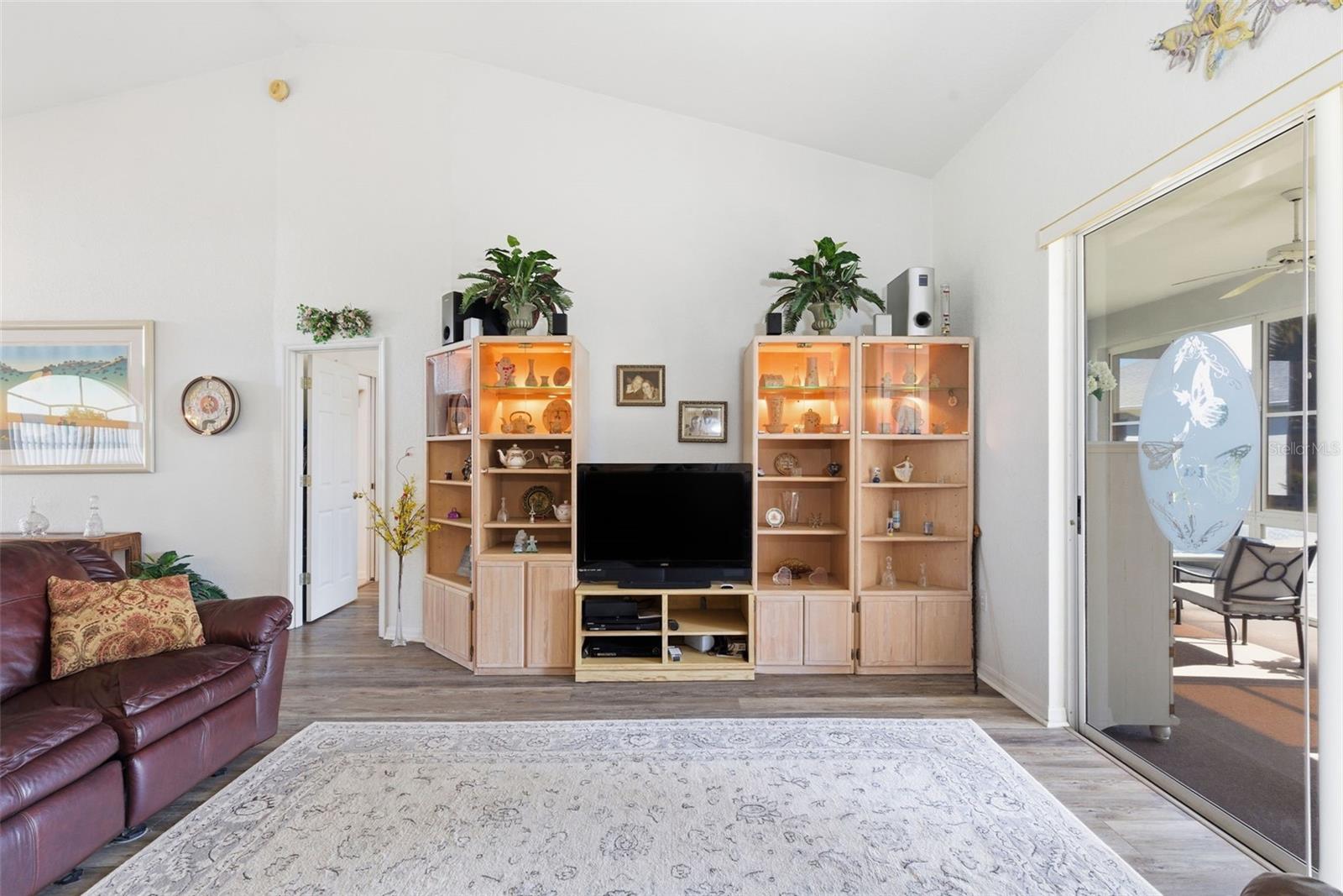 HUNTINGTON VILLAGE - Residential