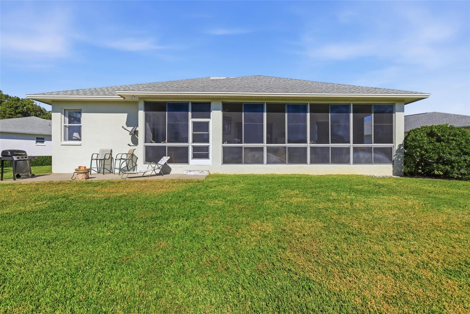 HUNTINGTON VILLAGE - Residential