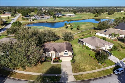 A home in EUSTIS