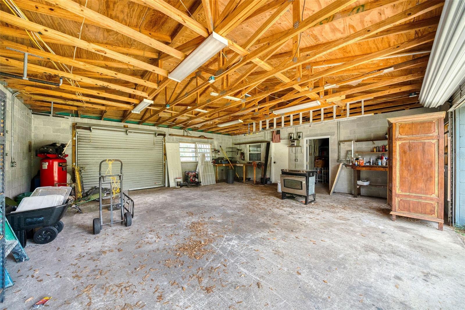 FERN PARK ESTATES - Residential Income