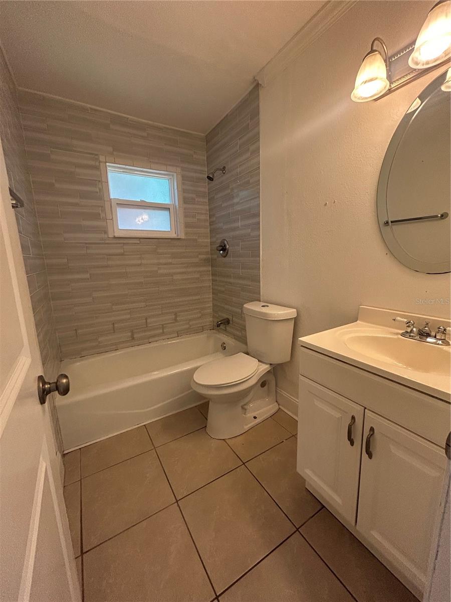 FERN PARK ESTATES - Residential Income