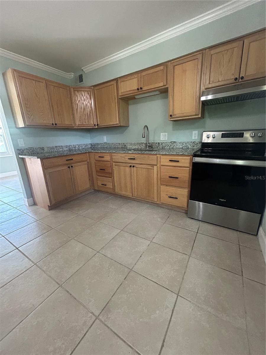 FERN PARK ESTATES - Residential Income