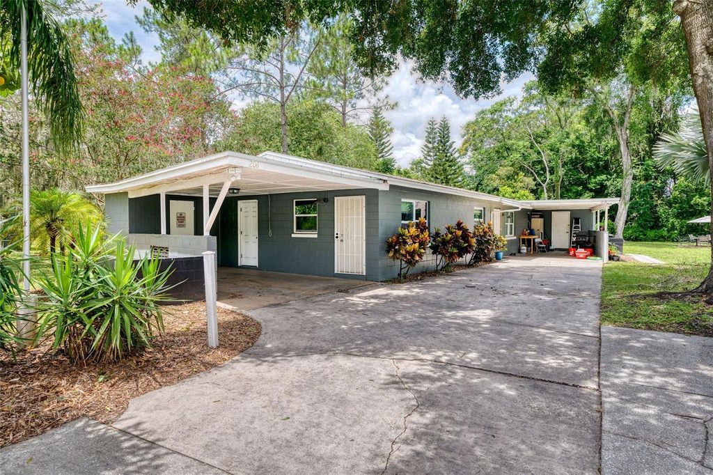 Photo of 231 Concord Dr, Casselberry, FL 32707 (MLS # O6322976)