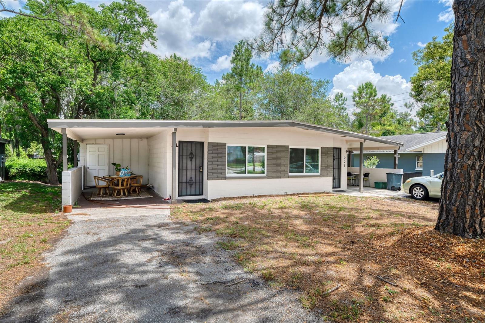 FERN PARK ESTATES - Residential Income