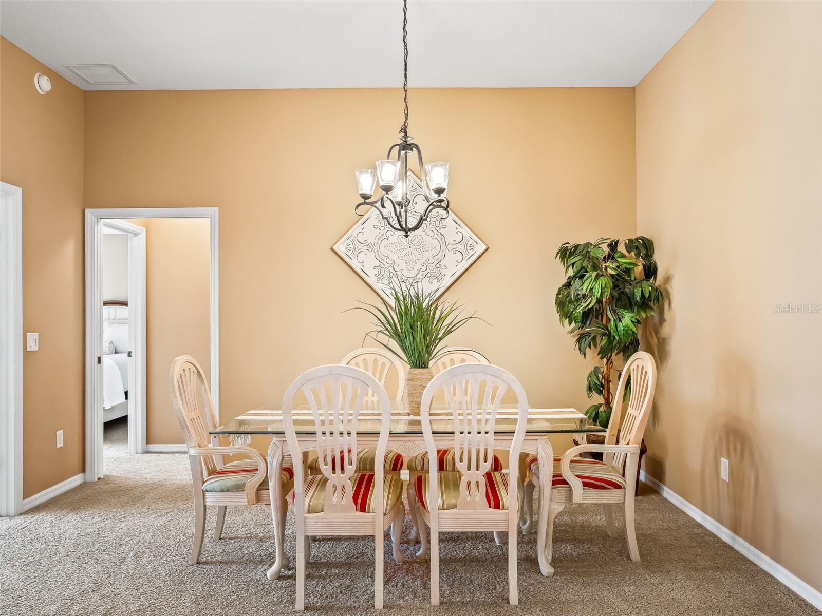 VILLAGES OF SUMTER - Residential Lease