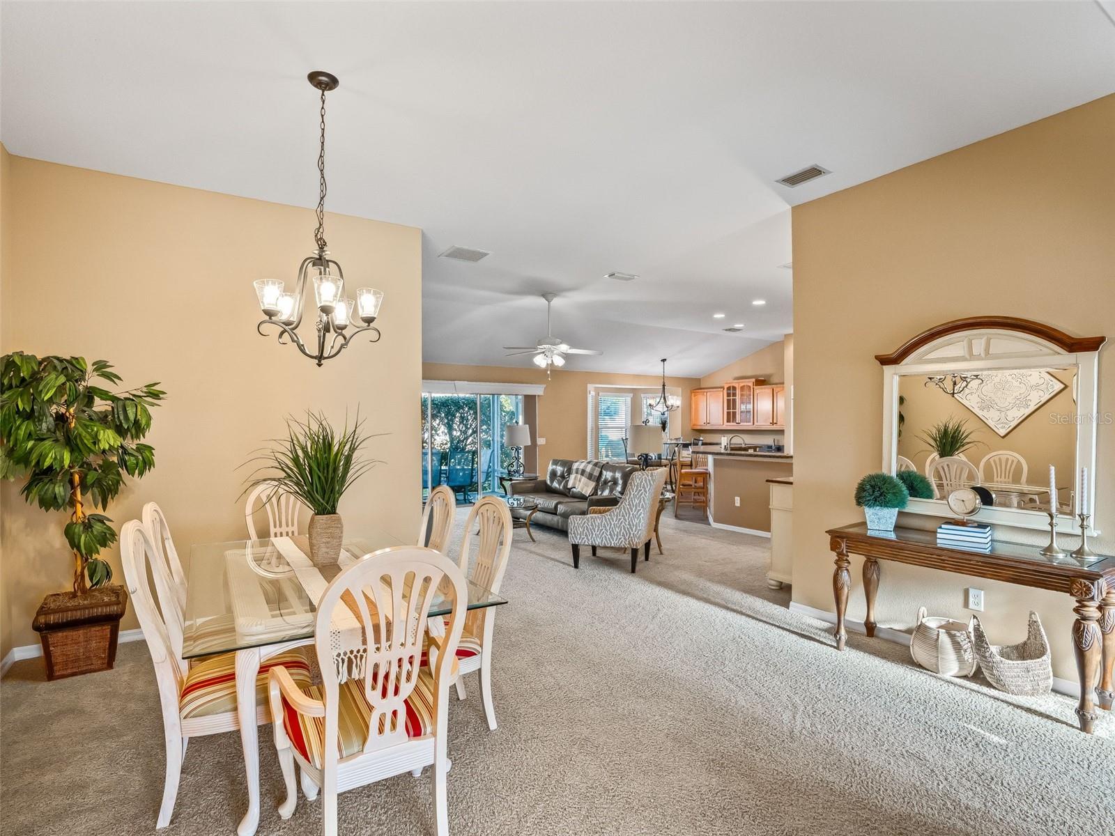 VILLAGES OF SUMTER - Residential Lease