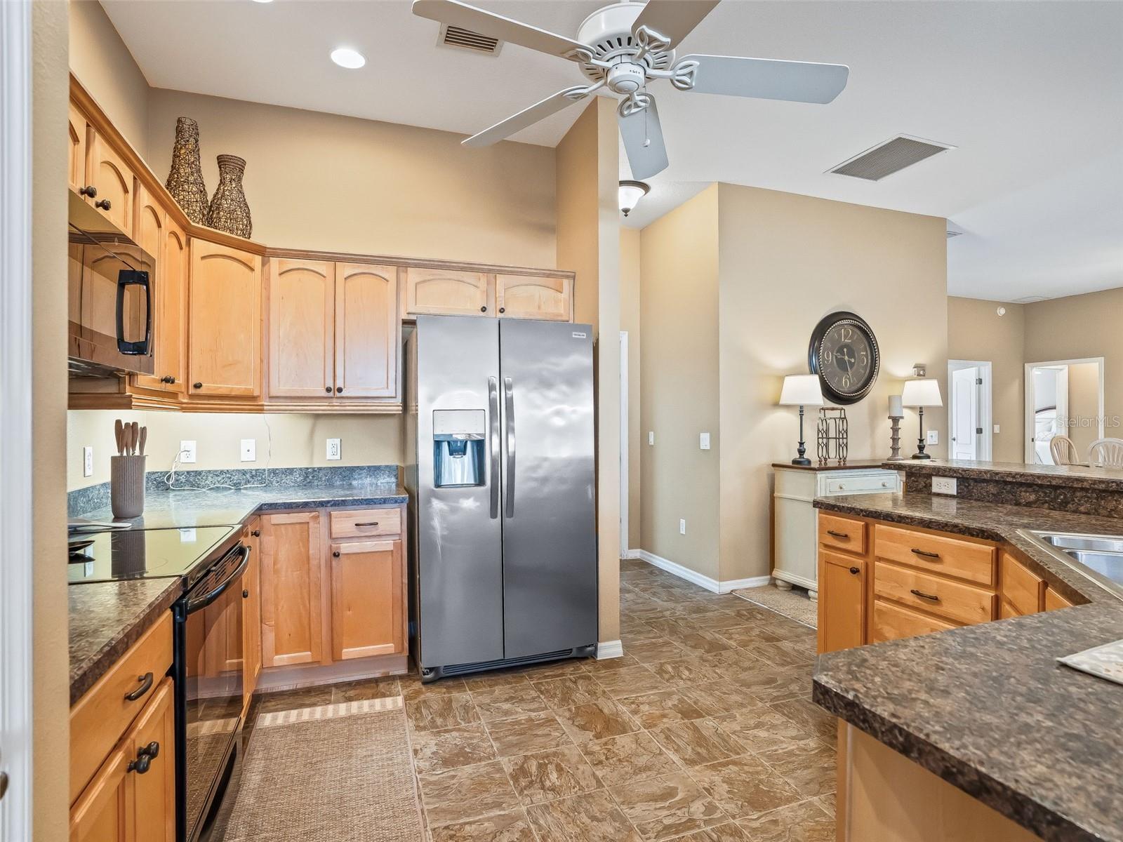 VILLAGES OF SUMTER - Residential Lease