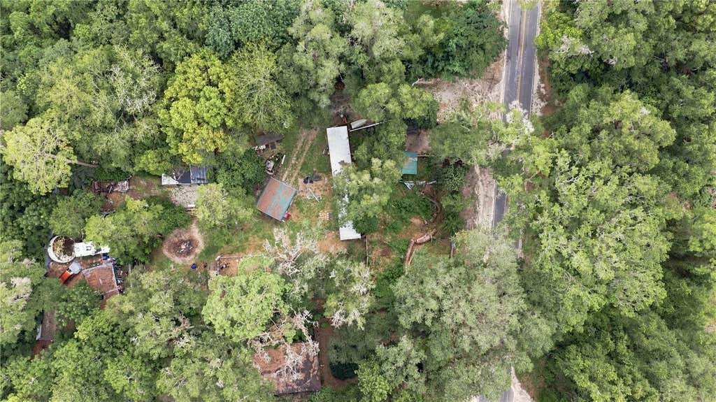 Photo of 327 SE County Road 234, Gainesville, FL 32641 (MLS # OM729352)