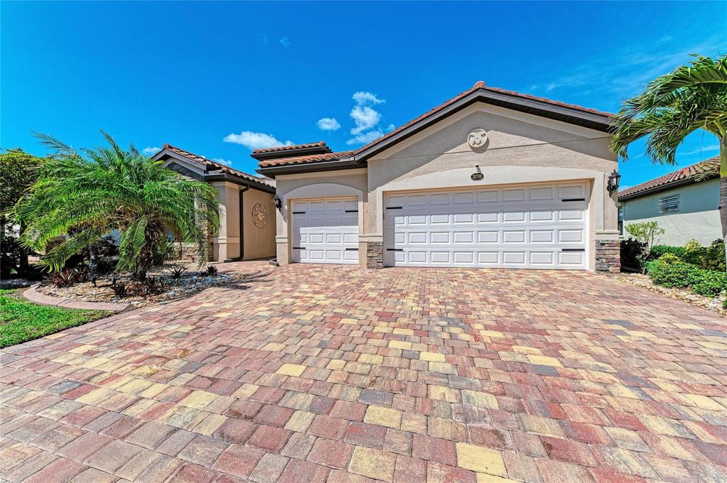 Photo of 20706 Benissimo Drive, Venice, FL 34293 (MLS # N6144535)