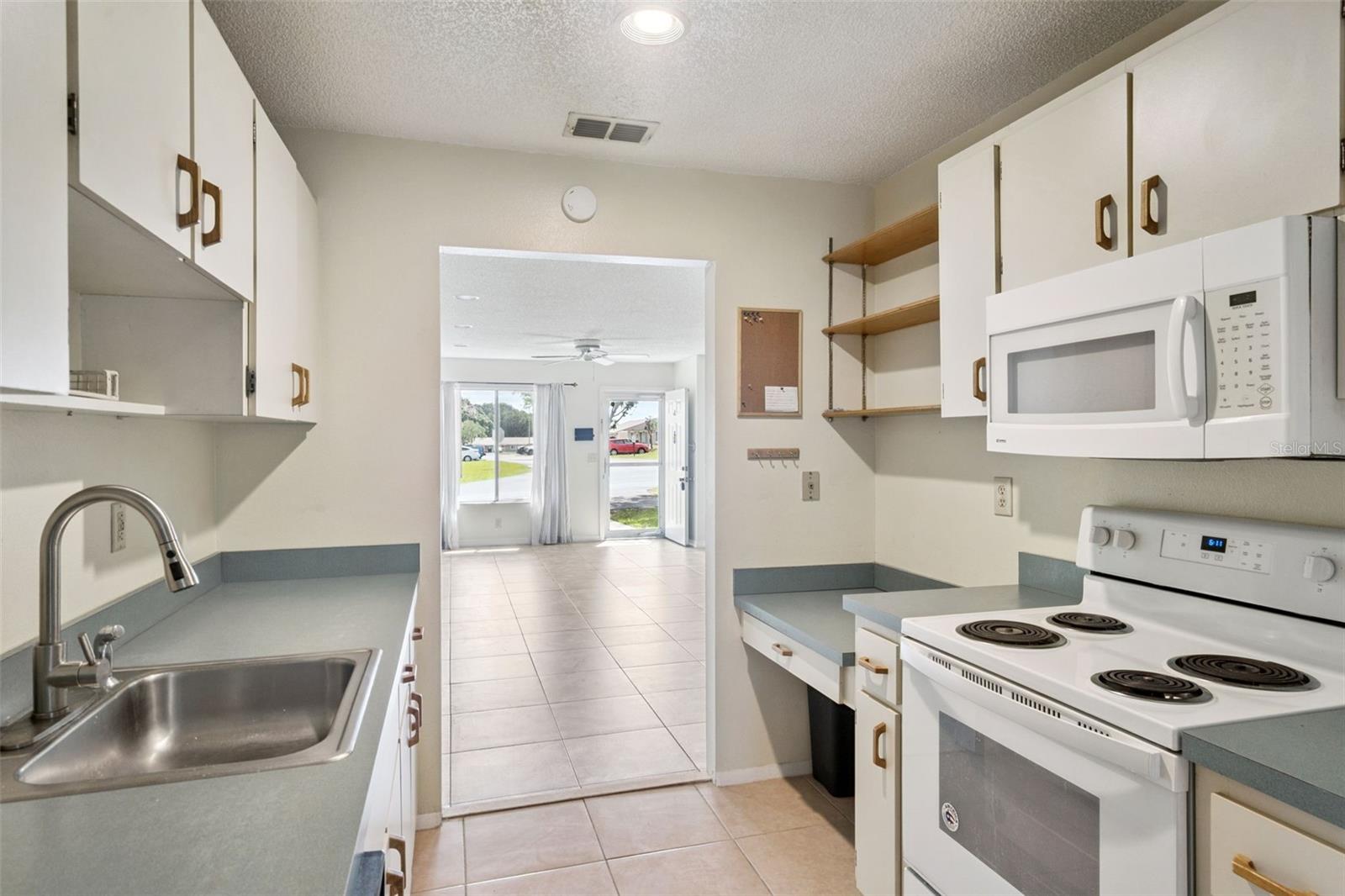 TAVARES RIDGE CONDO - Residential